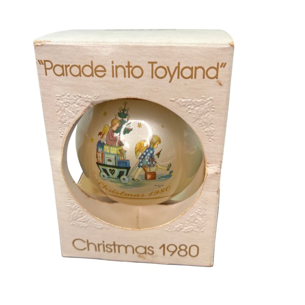 VTG 1980 Schmid "Parade Into Toyland" Christmas Ornament By Sister Berta Hummel